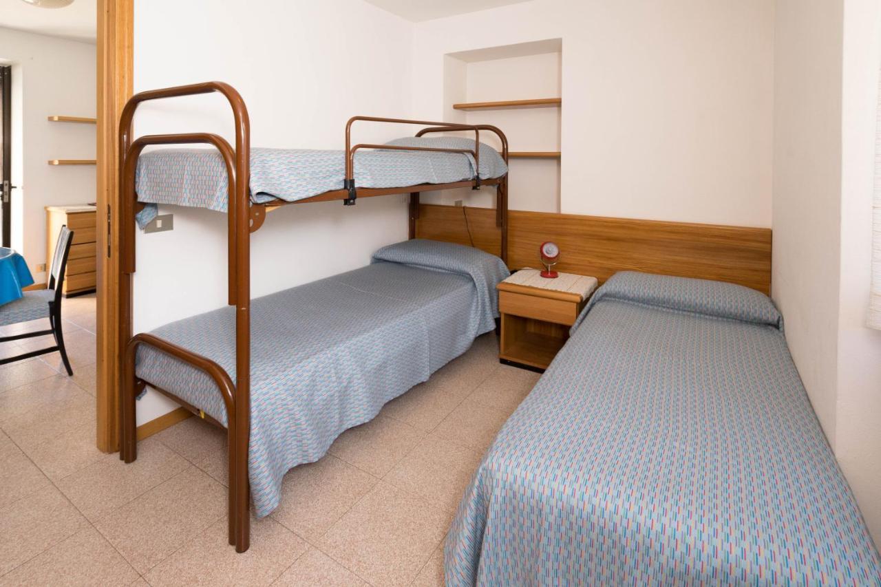 Residence In Camping Solarium Domaso Esterno foto